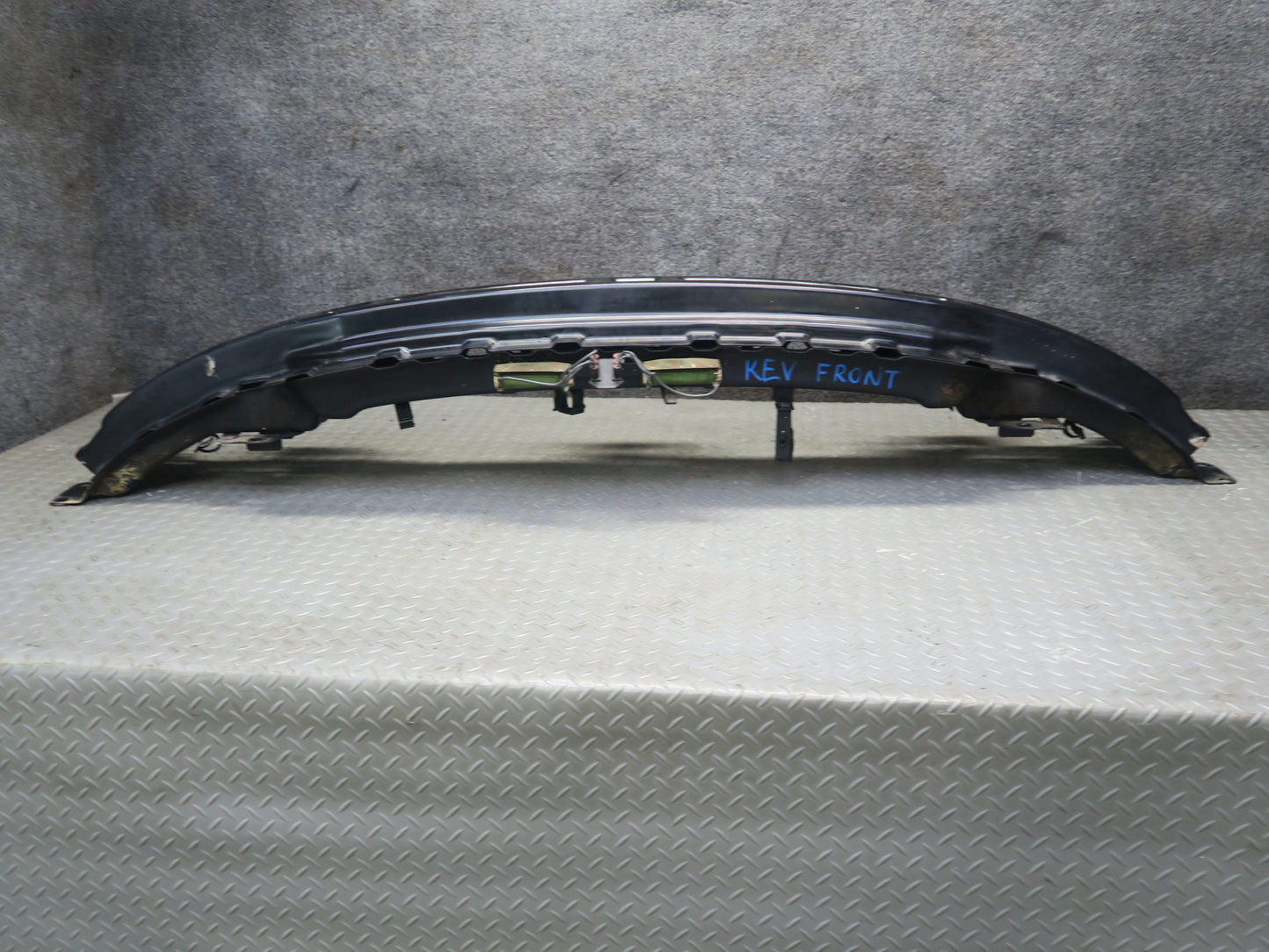 97-03 VW Eurovan T4 Front Bumper Impact Reinforcement Bar w Resistors OEM
