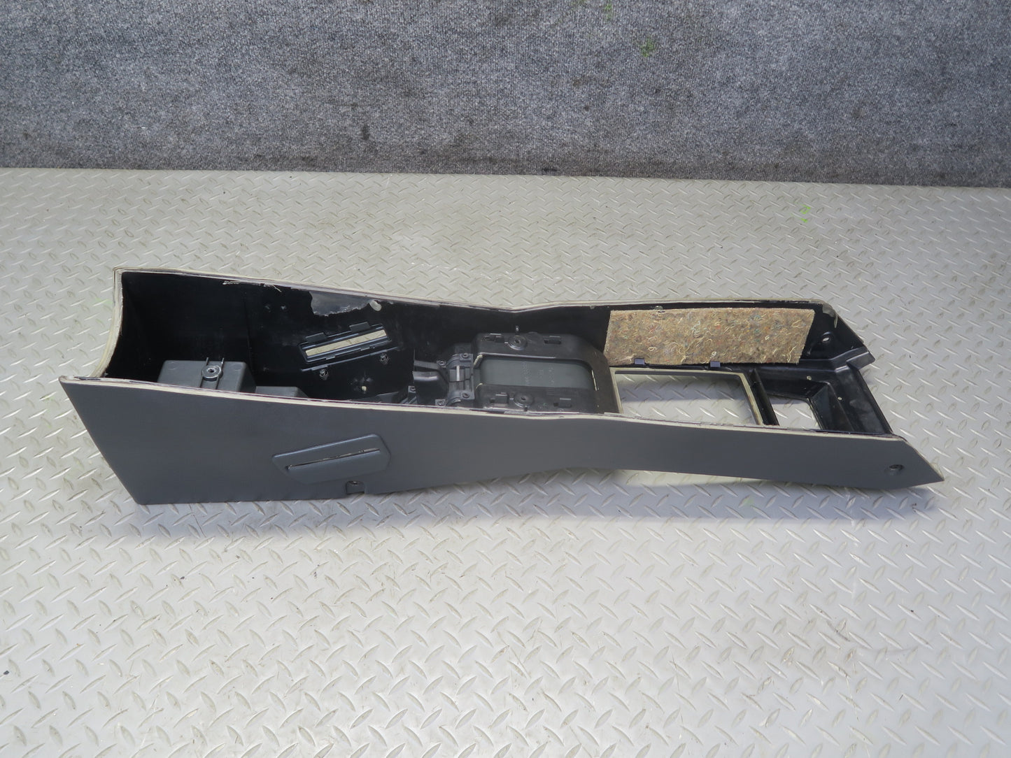 84-88 Toyota Cressida MX73 Sedan Center Console Trim Cover Panel Black OEM