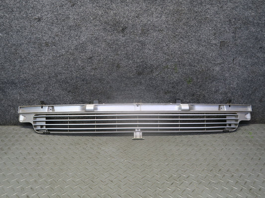 99-03 VW Eurovan T4 Front Radiator Center Lower Grille Silver 7D0853654 OEM