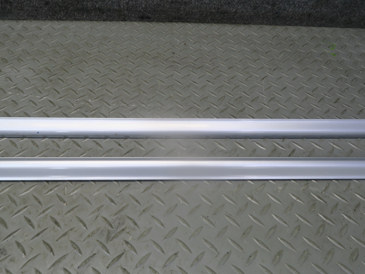 01-06 BMW E46 330ciCOUPE Convert Set of 4 Door & Quarter Trim Molding Silver OEM