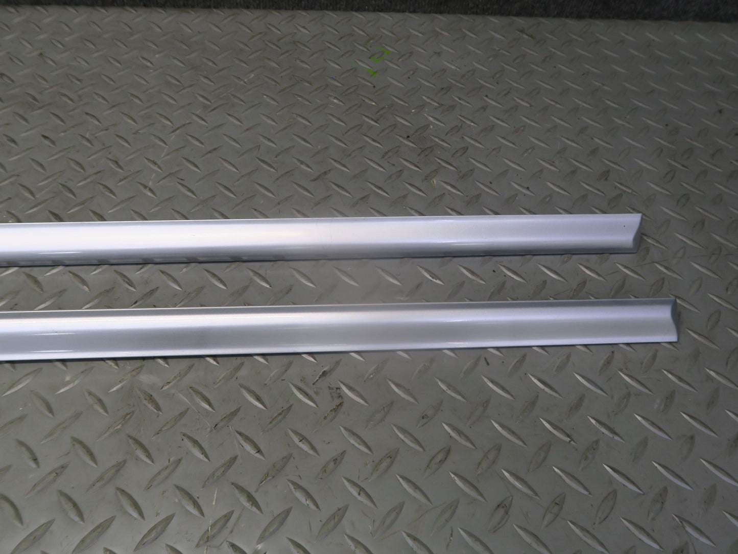 01-06 BMW E46 330ciCOUPE Convert Set of 4 Door & Quarter Trim Molding Silver OEM
