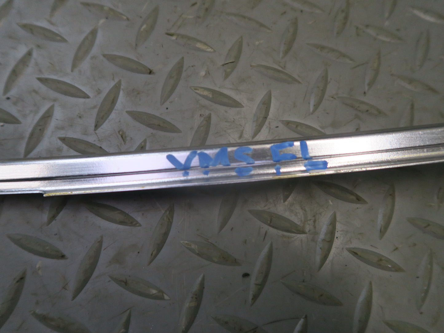 86-91 Mercedes W126 Sedan Set of 5 Front & Rear Left Door Chrome Molding OEM
