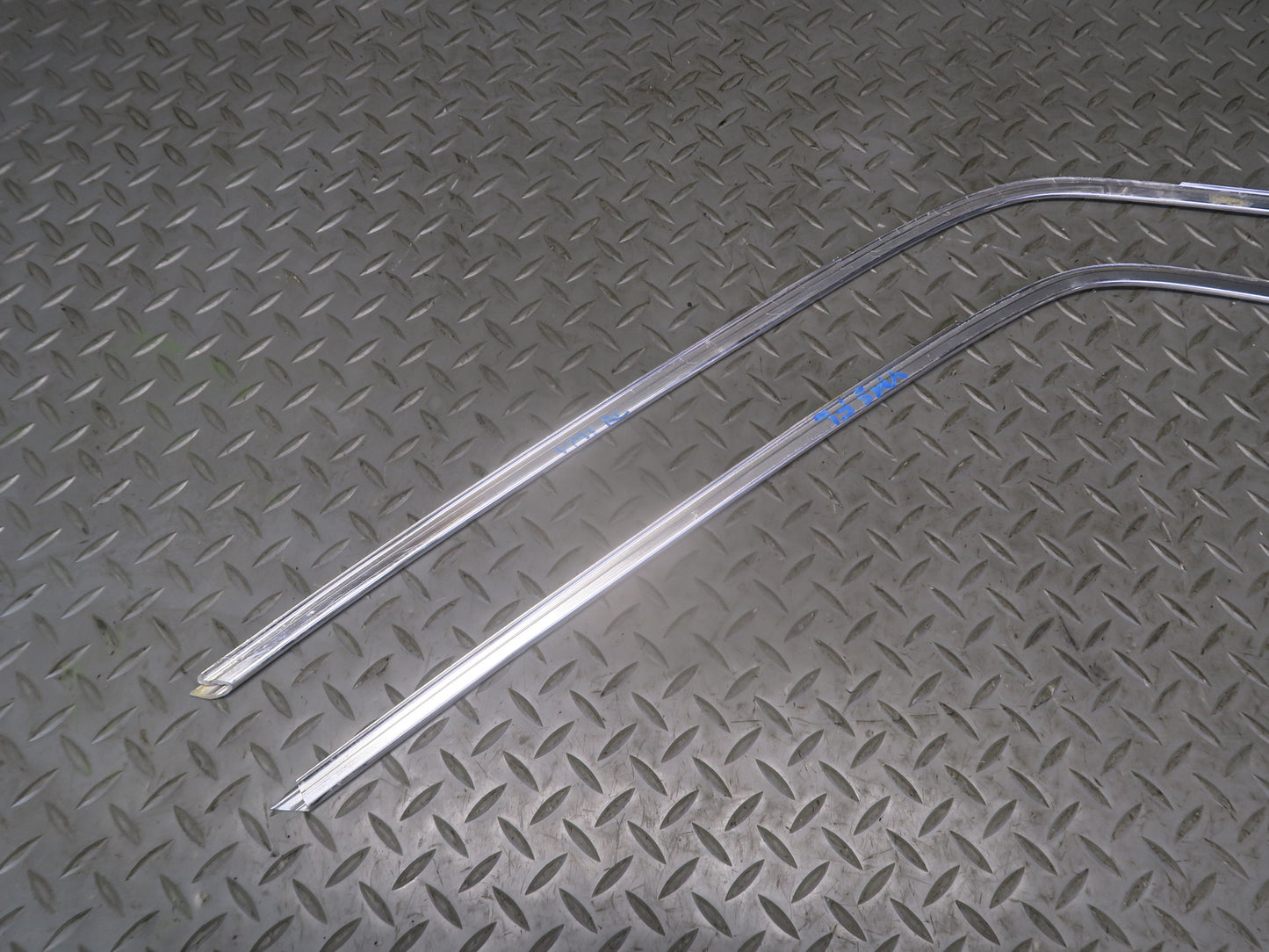 86-91 Mercedes W126 Sedan Set of 5 Front & Rear Left Door Chrome Molding OEM
