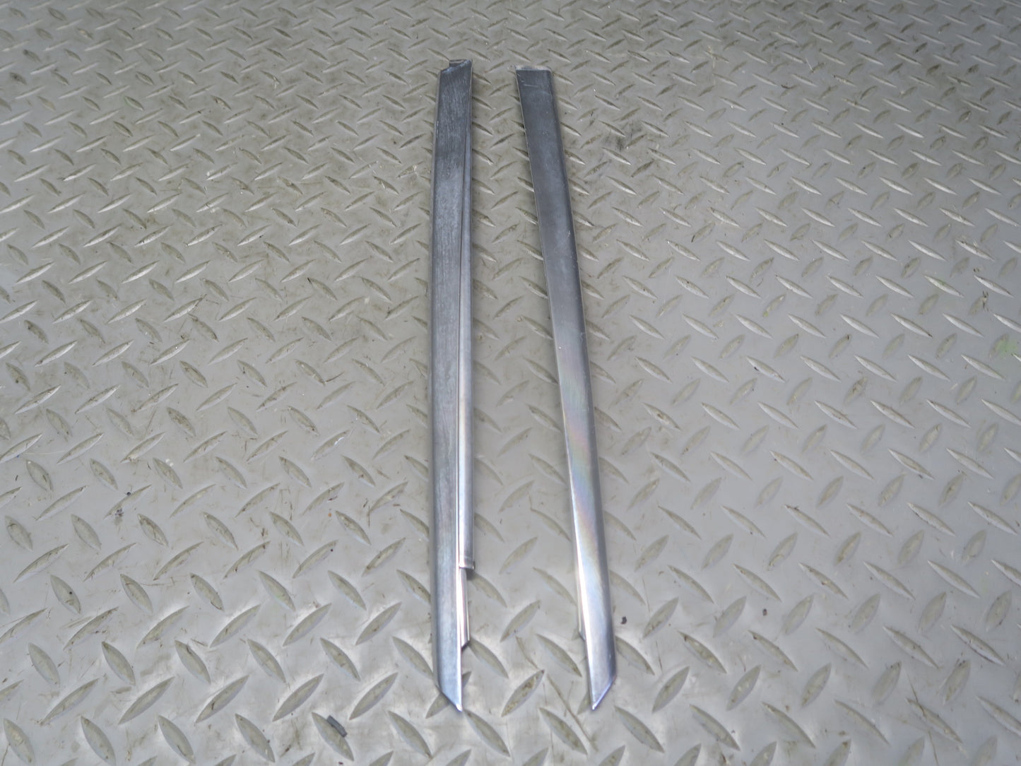 86-91 Mercedes W126 Sedan Set of 5 Front & Rear Left Door Chrome Molding OEM