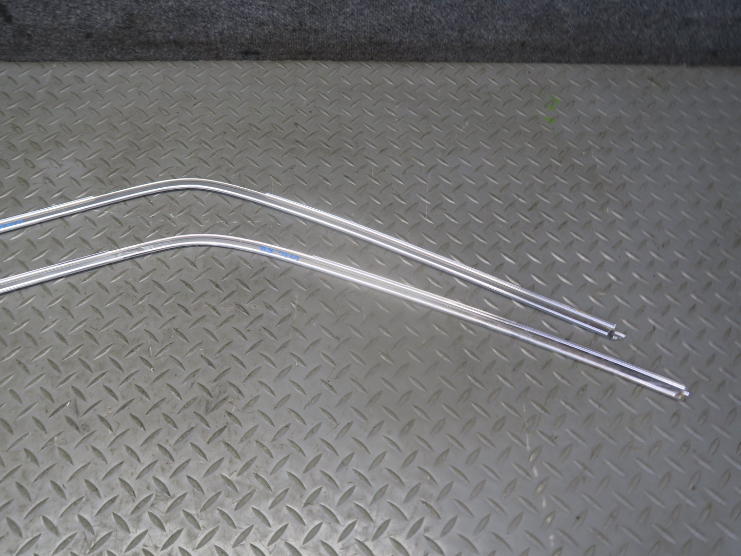 86-91 Mercedes W126 Sedan Set of 6 Front & Rear Right Door Chrome Molding OEM