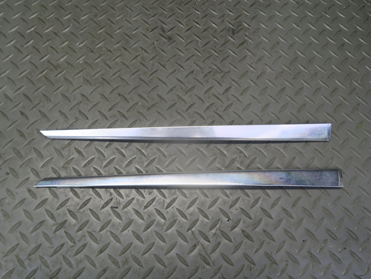 86-91 Mercedes W126 Sedan Set of 6 Front & Rear Right Door Chrome Molding OEM