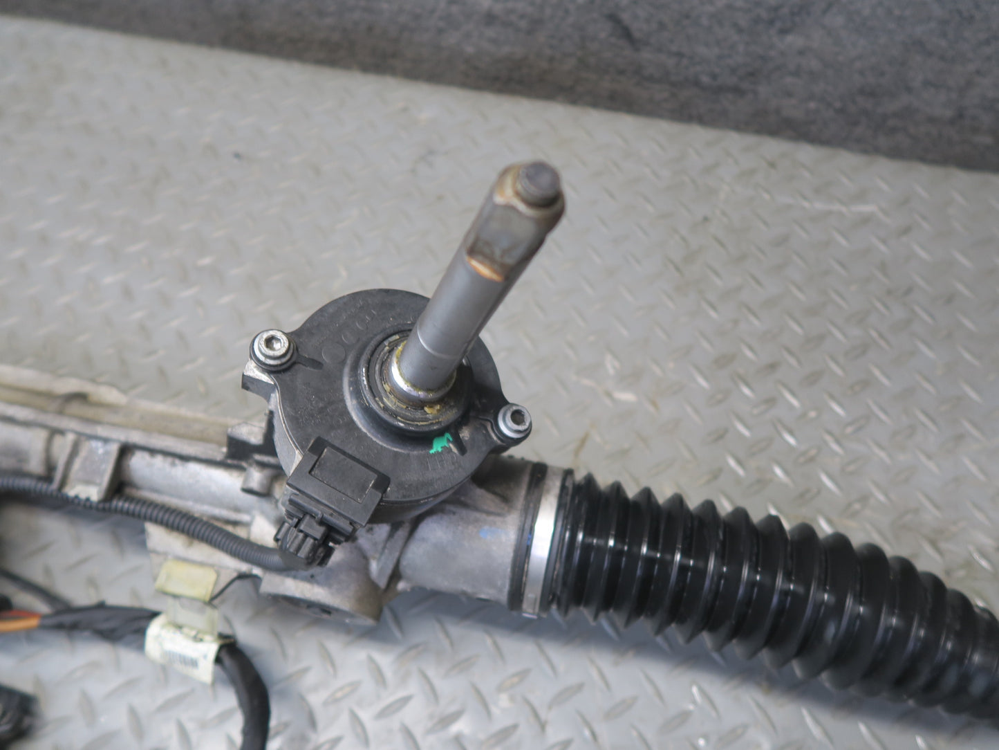 12-18 Mercedes W166 GLE350 ML350 Electric Power Steering Gear Rack & Pinion OEM