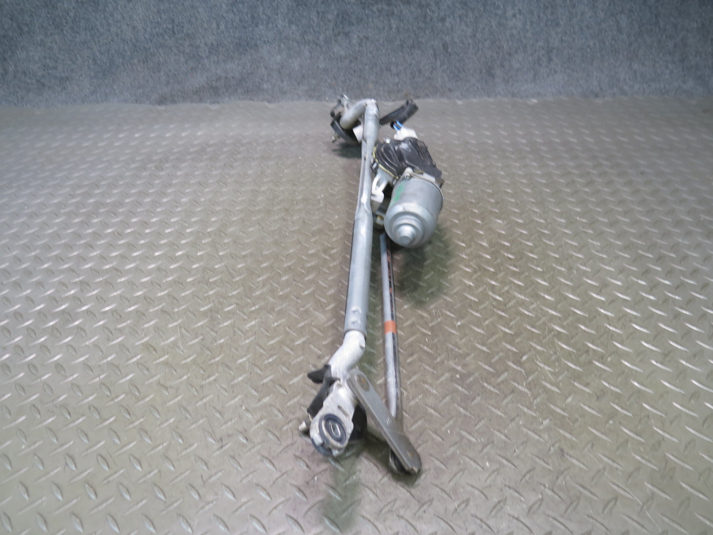 2010-2023 Lexus GX460 Front Windshield Wiper Transmission Linkage w Motor