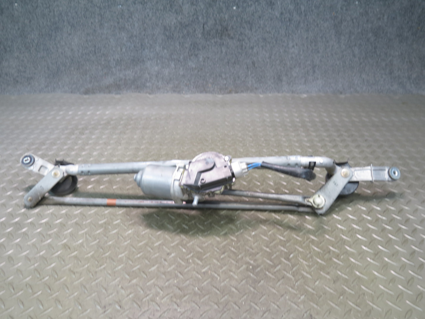2010-2023 Lexus GX460 Front Windshield Wiper Transmission Linkage w Motor