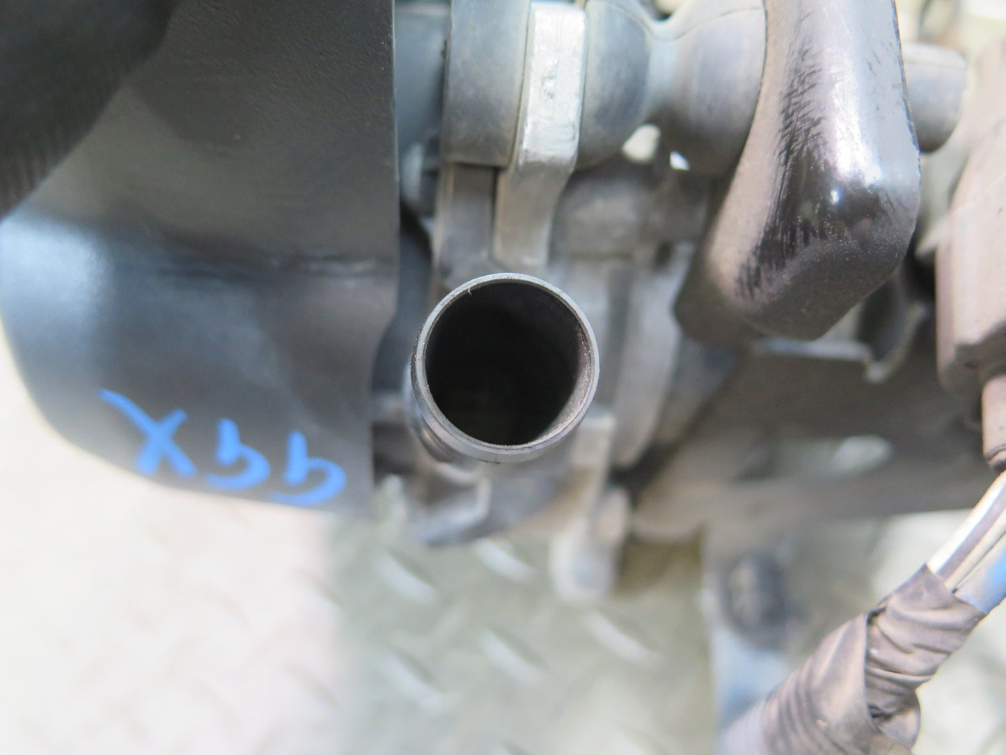 2010-2013 Lexus URJ150L GX460 Secondary Smog Air Injection Pump