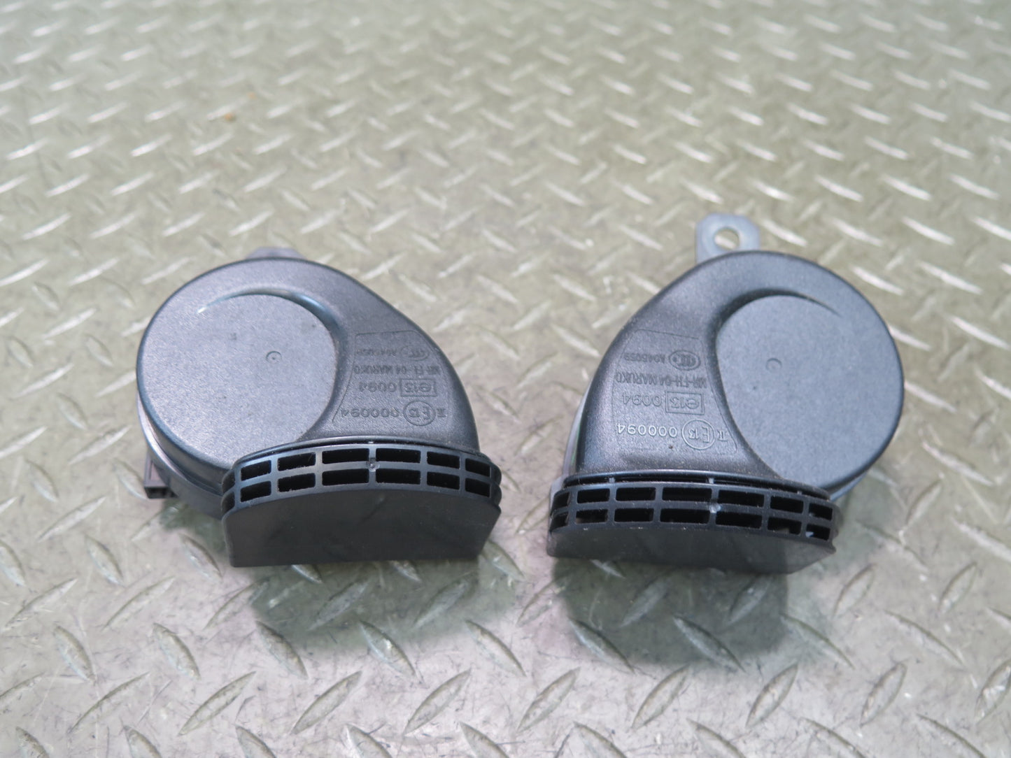 2010-2023 Lexus URJ150L GX460 High & Low Tone Note Pitch Horn Signal Set of 2