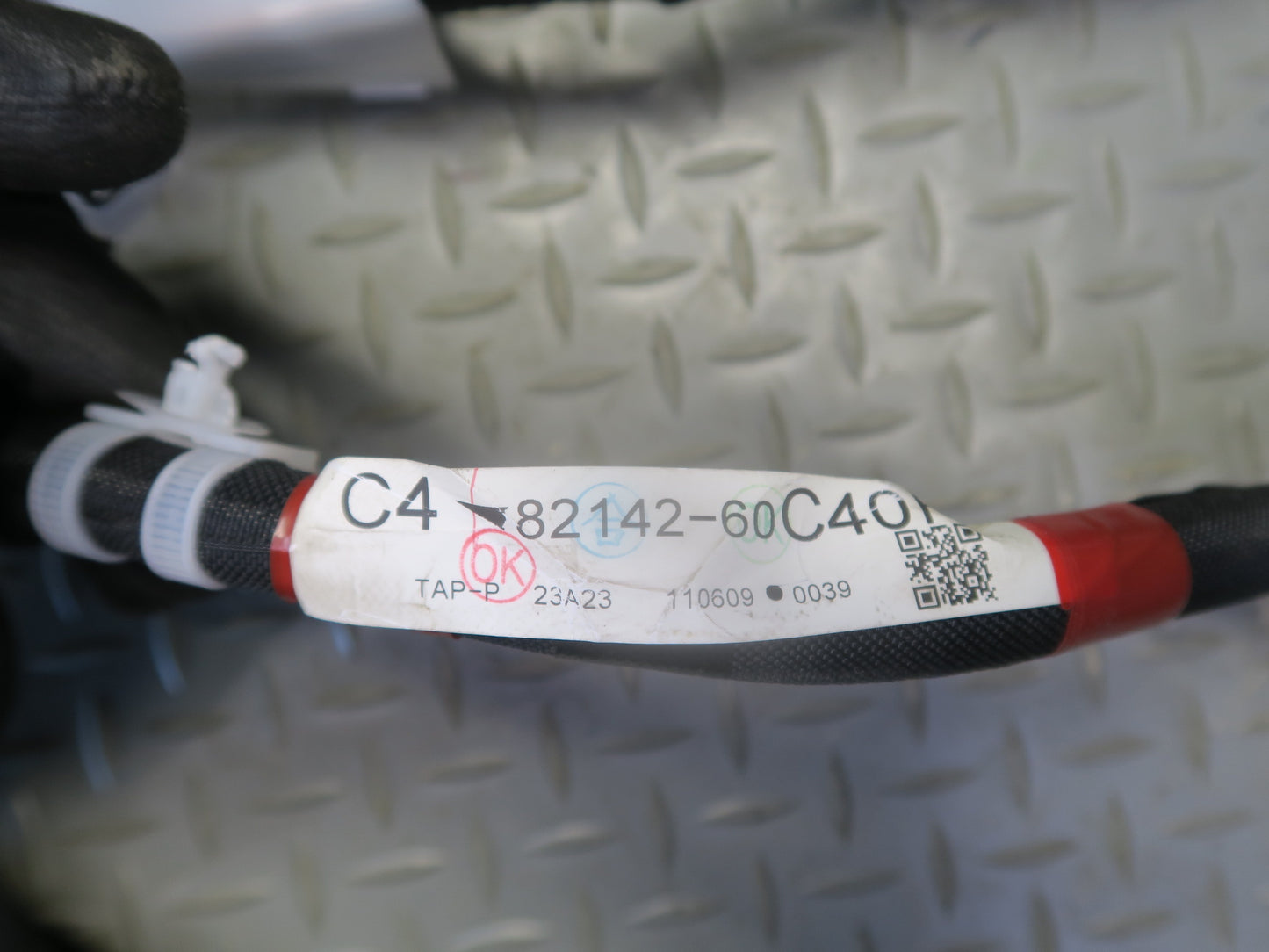 10-13 Lexus URJ150L GX460 Dash Instrument Panel Wire Wiring Harness 82142-60C40