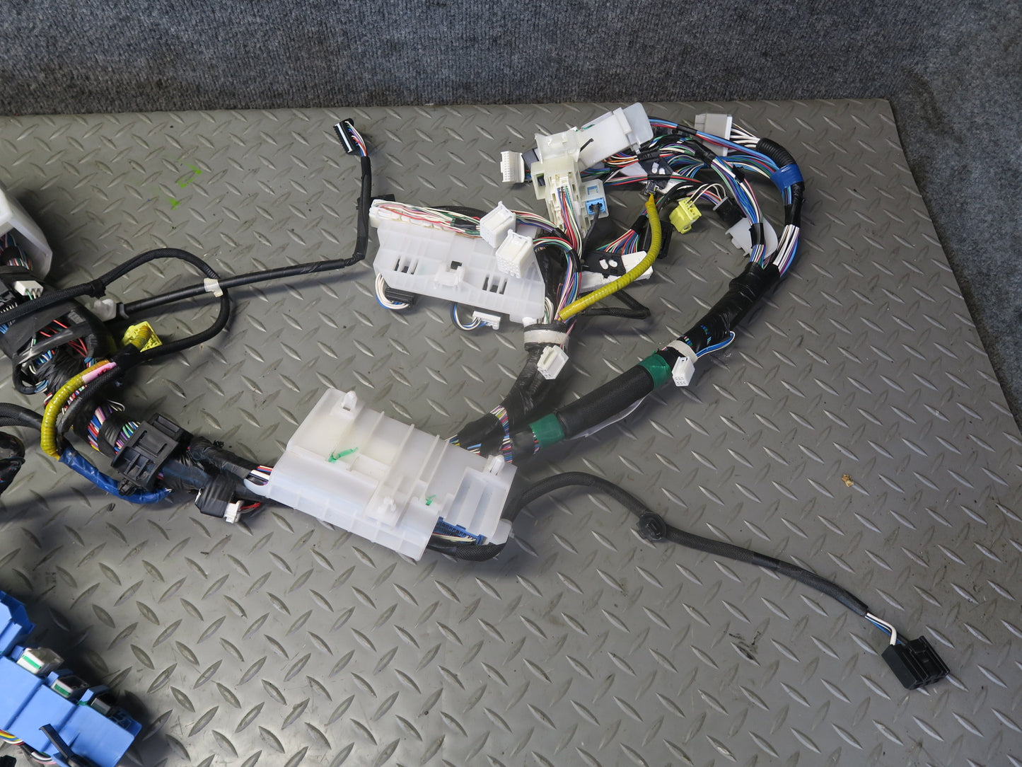 10-13 Lexus URJ150L GX460 Dash Instrument Panel Wire Wiring Harness 82142-60C40