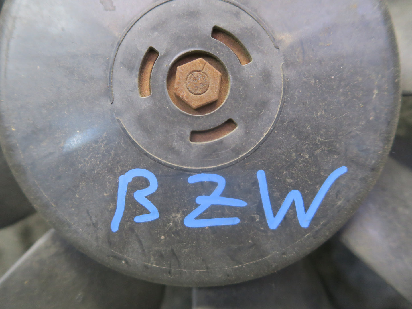 96-98 BMW E36/7 Z3 1.9L M44 Engine Radiator Cooling Fan Motor OEM