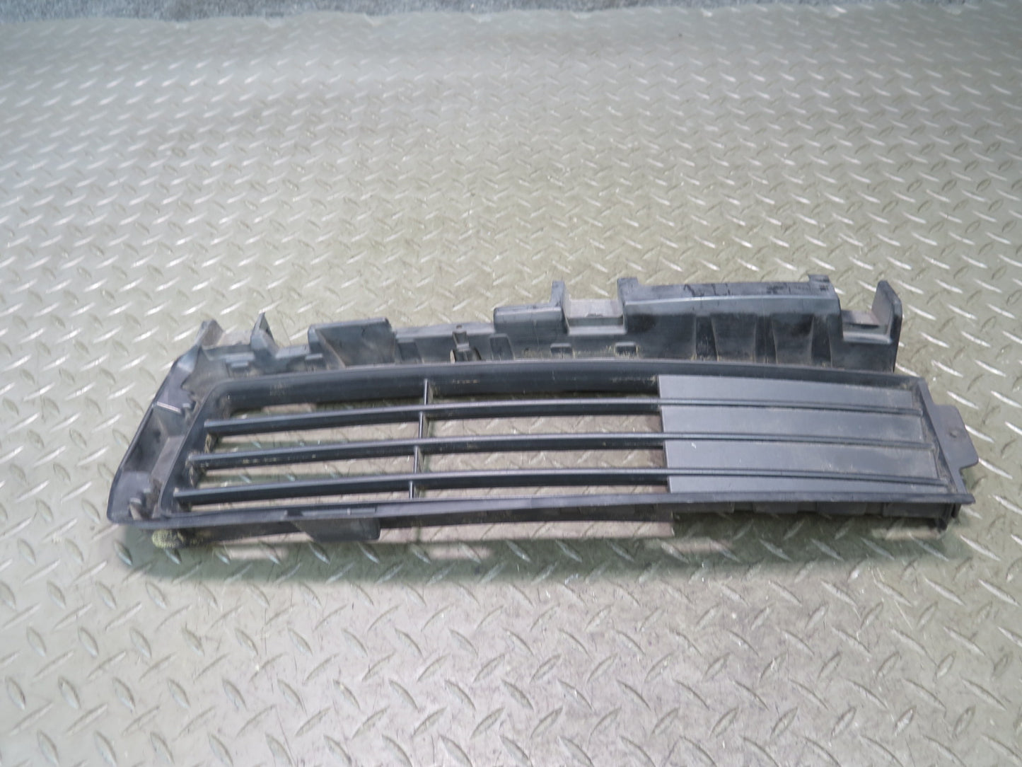 2010-2013 Lexus URJ150L GX460 Front Bumper Left & Right Lower Grille Set of 2