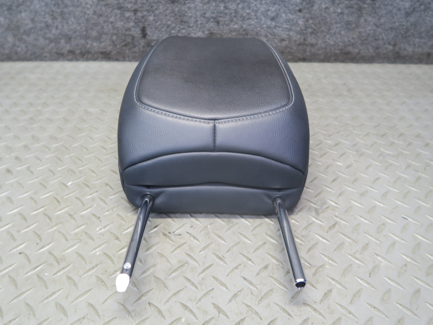 10-19 Nissan 370Z Z34 Convert Front Left & Right Leather Headrest Black Set OEM