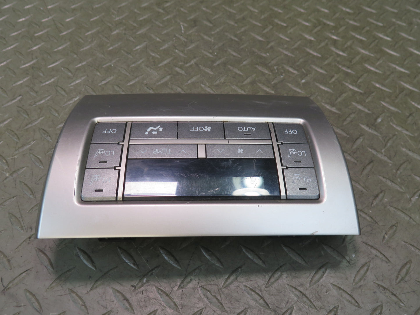 2010-2014 Lexus URJ150L GX460 Rear Console A/C Heater Climate Control Switch