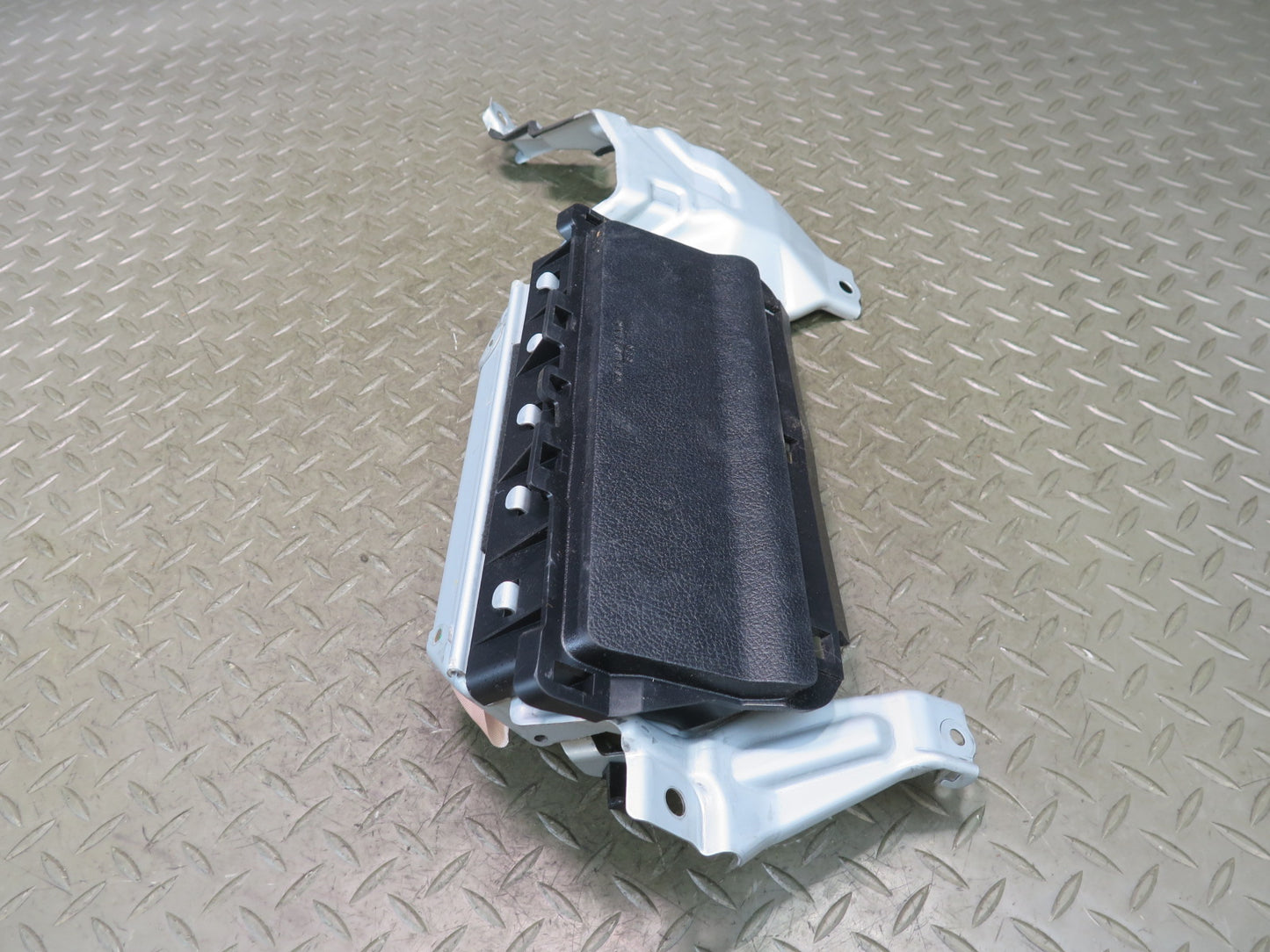 10-13 LEXUS GX460 FRONT LEFT DRIVER SIDE DASH KNEE SRS AIRBAG OEM