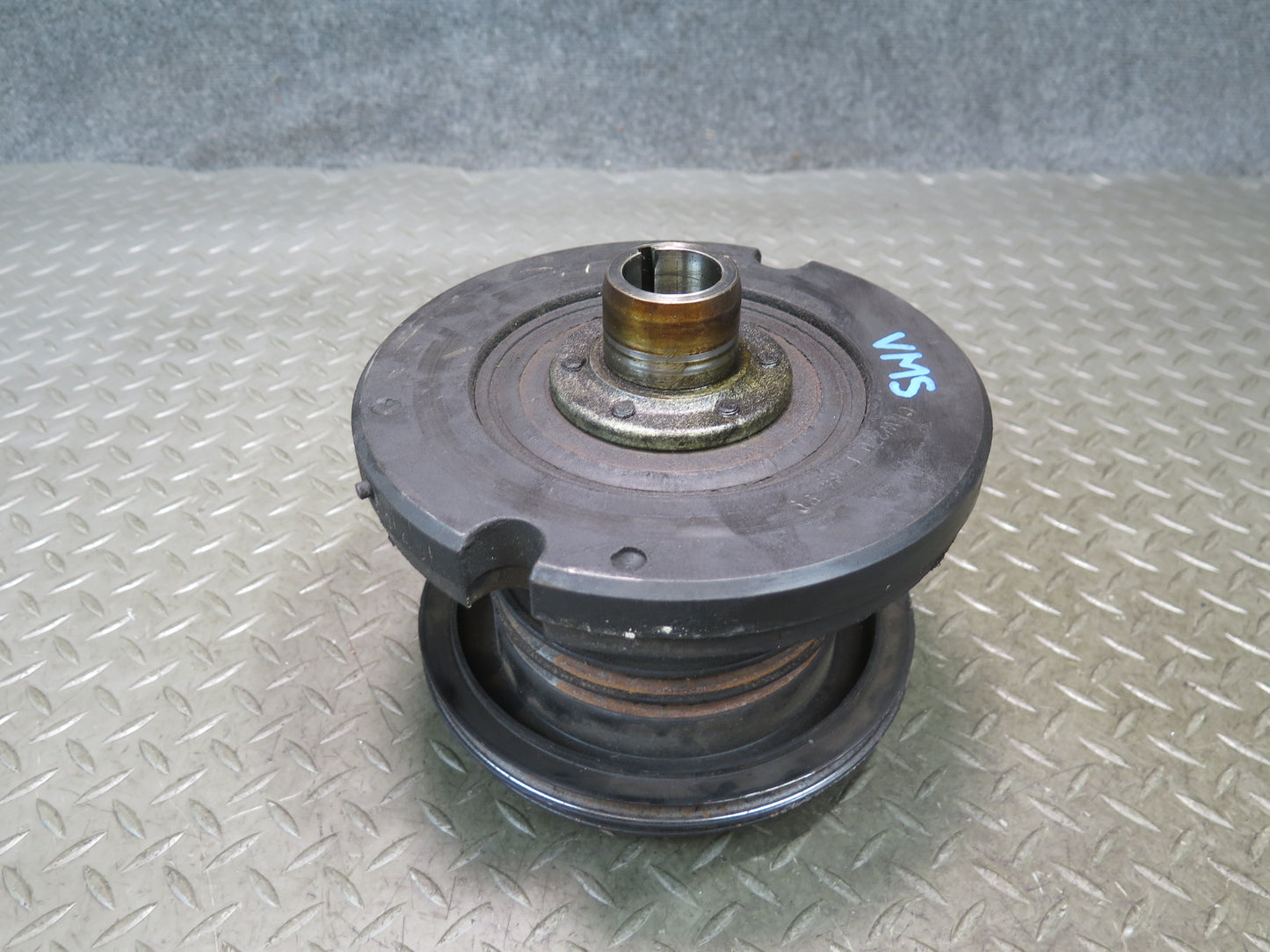 86-91 Mercedes W126 560SEC 560SEL M117 Harmonic Balancer w Crankshaft Pulley OEM
