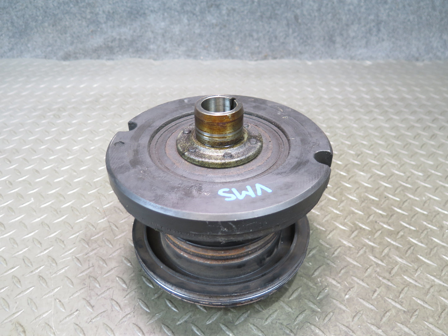86-91 Mercedes W126 560SEC 560SEL M117 Harmonic Balancer w Crankshaft Pulley OEM