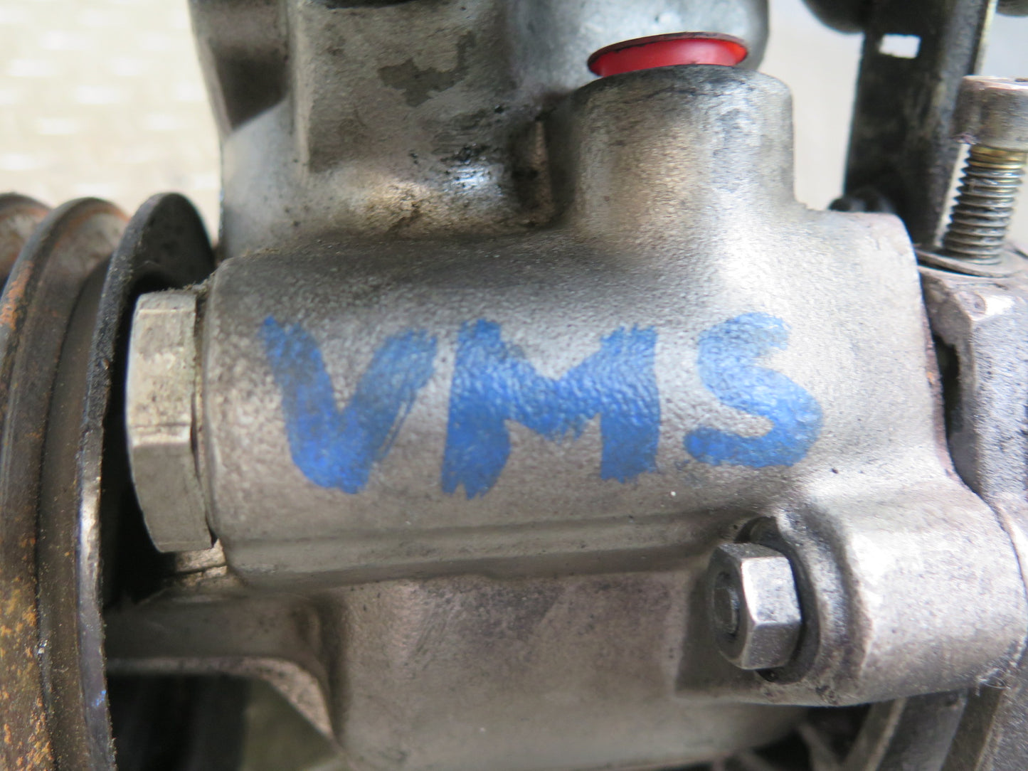 86-91 Mercedes W126 560SEC 560SEL M117 Power Steering Pump OEM
