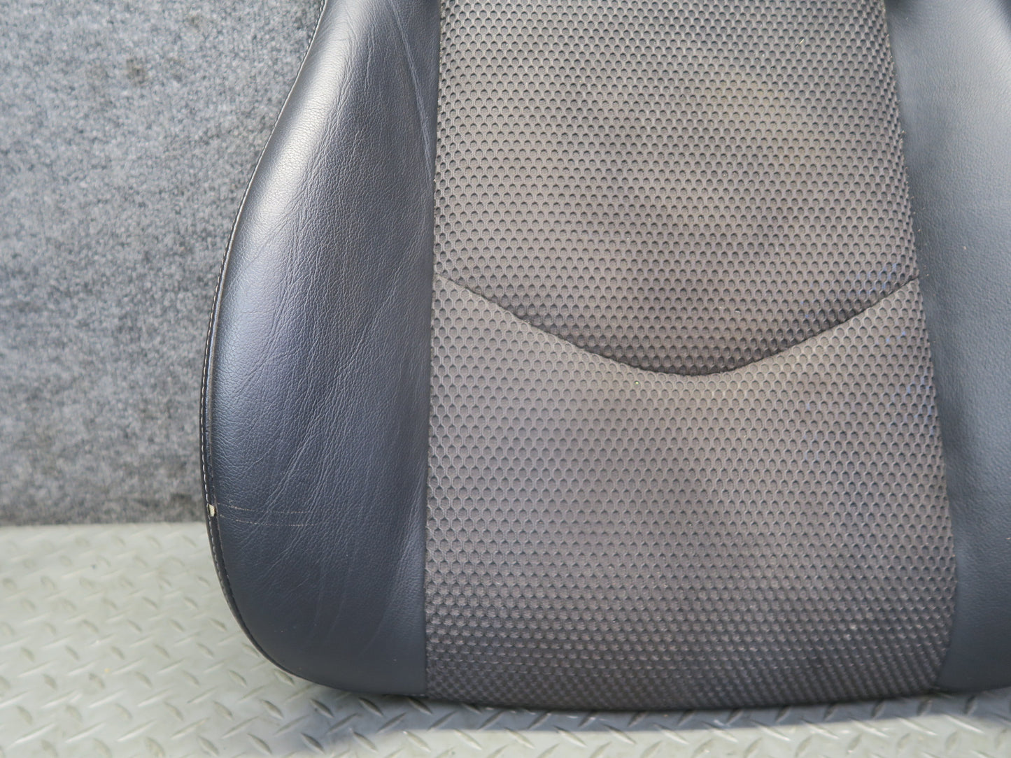 10-19 Nissan Z34 370Z Convert Front Right Seat Lower Leather Cushion Black OEM
