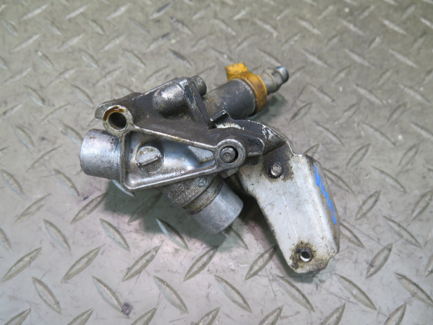 86-91 Mercedes W126 560SEC 560SEL M117 Idle Air Control Valve OEM