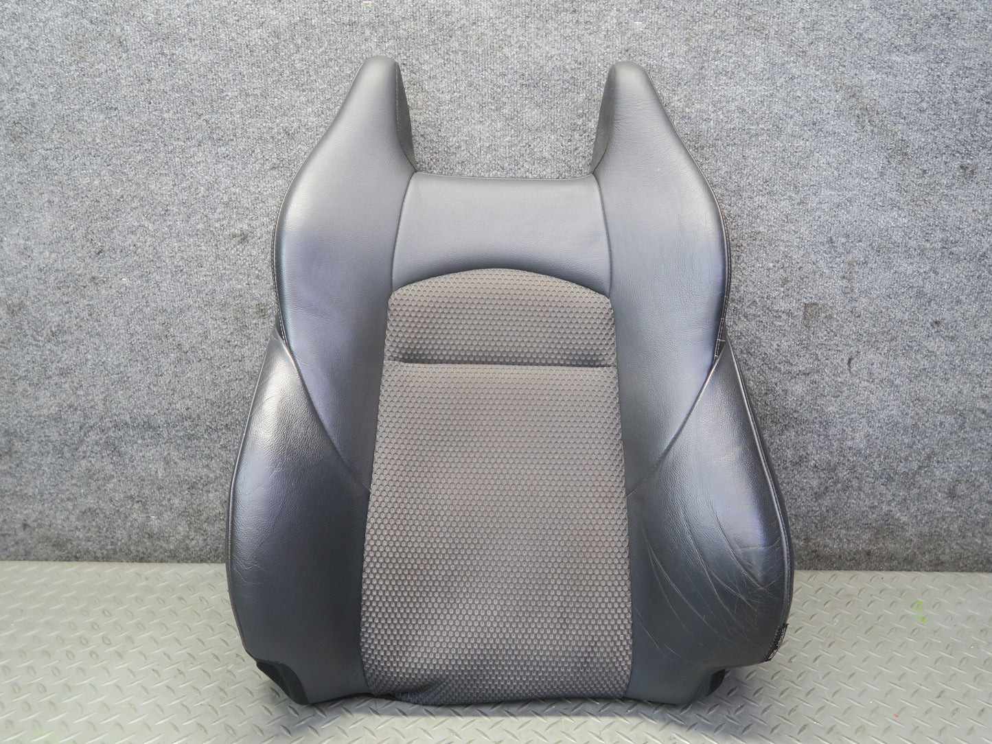 10-19 Nissan Z34 370Z Convertible Front Left Seat Upper Leather Cushion OEM