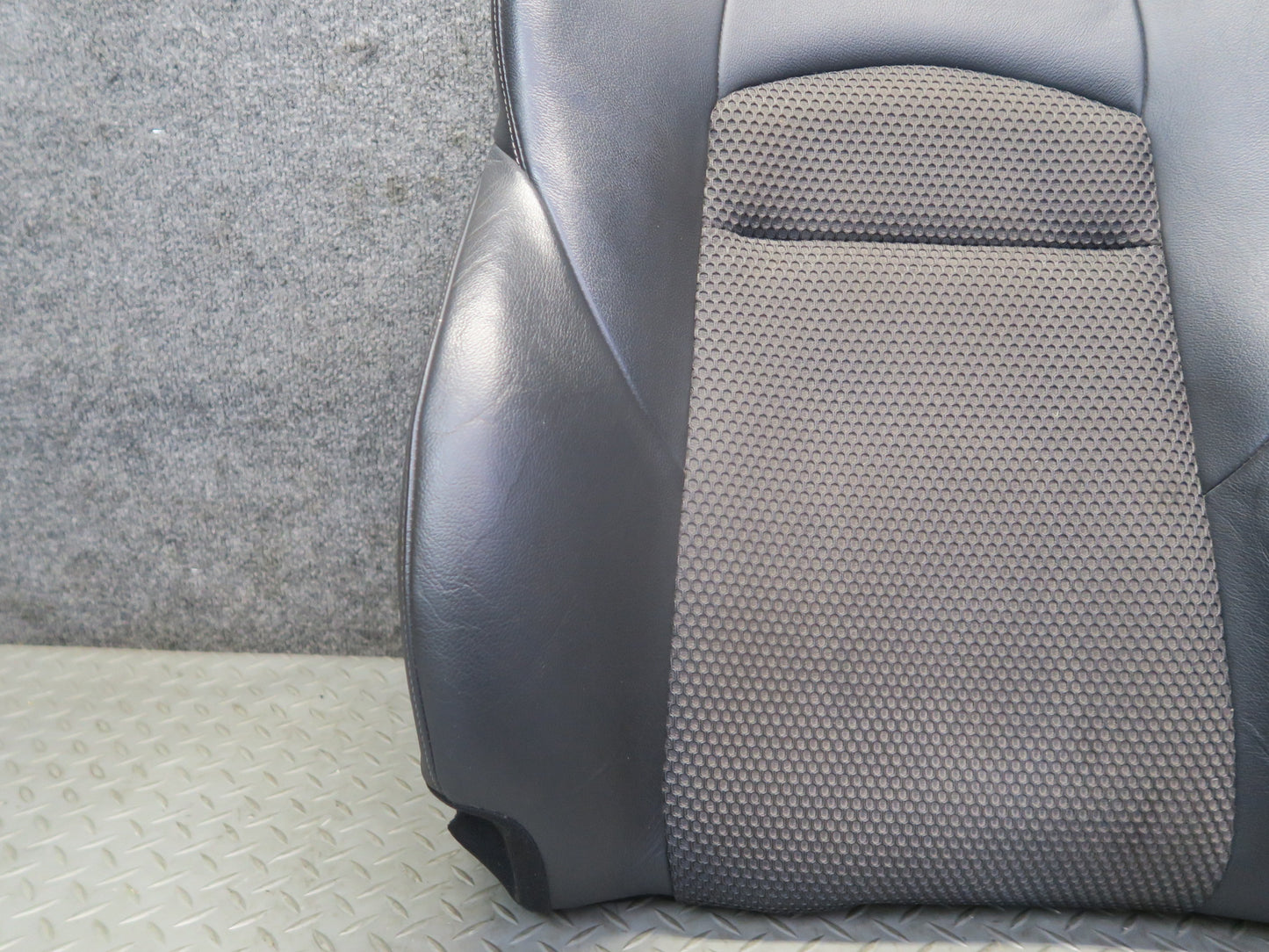 10-19 Nissan Z34 370Z Convertible Front Left Seat Upper Leather Cushion OEM
