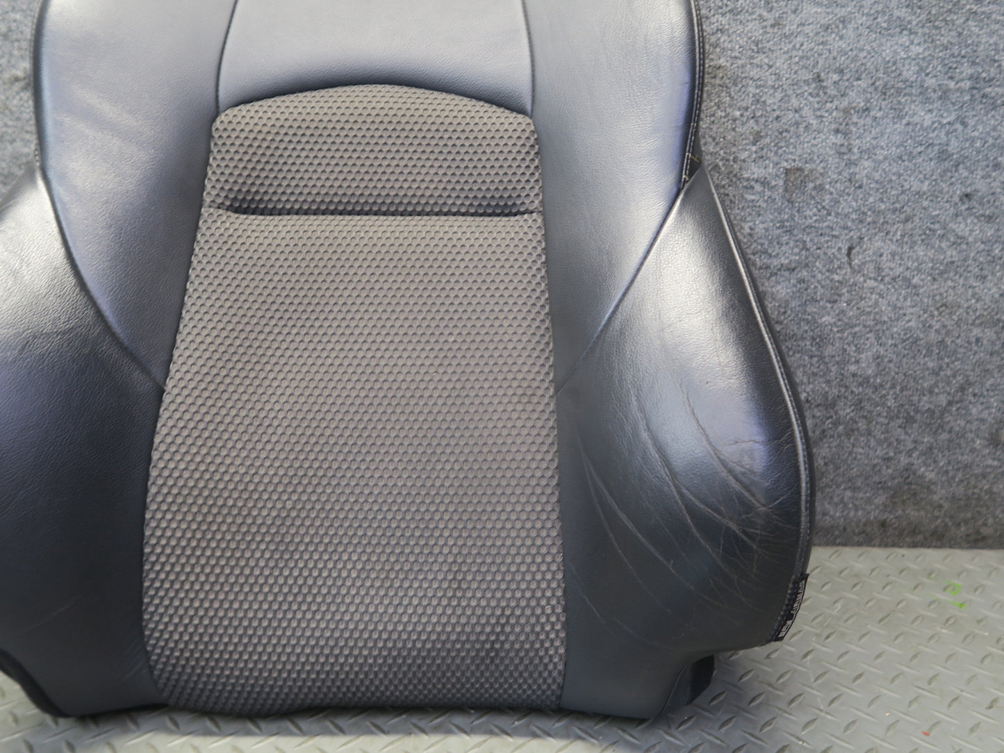 10-19 Nissan Z34 370Z Convertible Front Left Seat Upper Leather Cushion OEM
