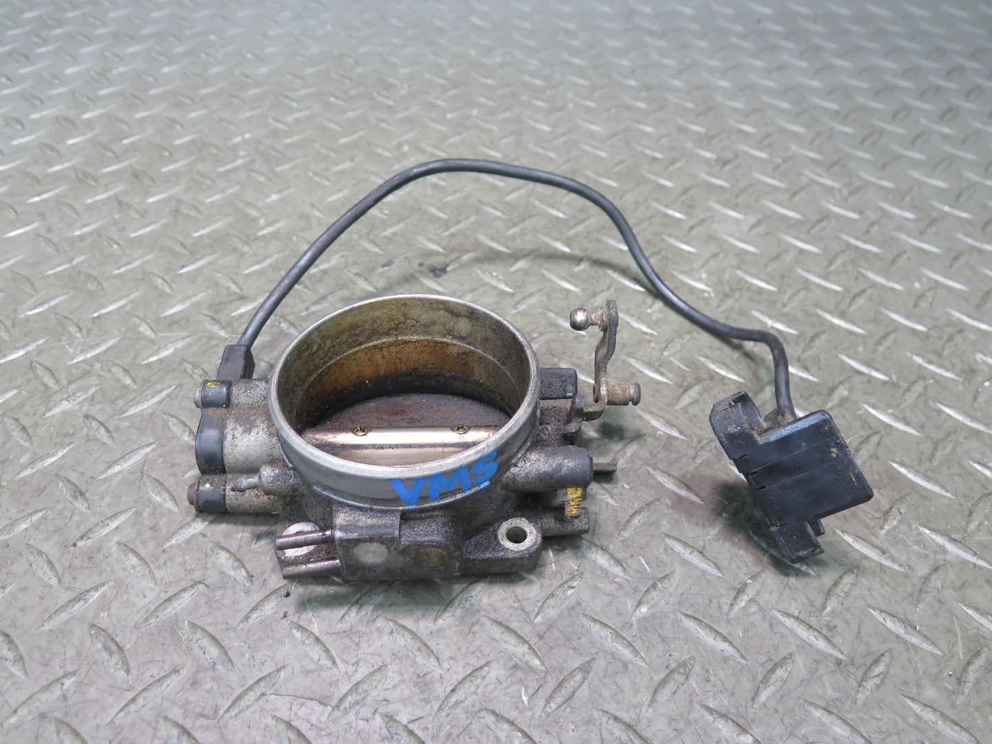 86-91 Mercedes W126 560SEC 560SEL M117 Throttle Valve Body Assembly OEM