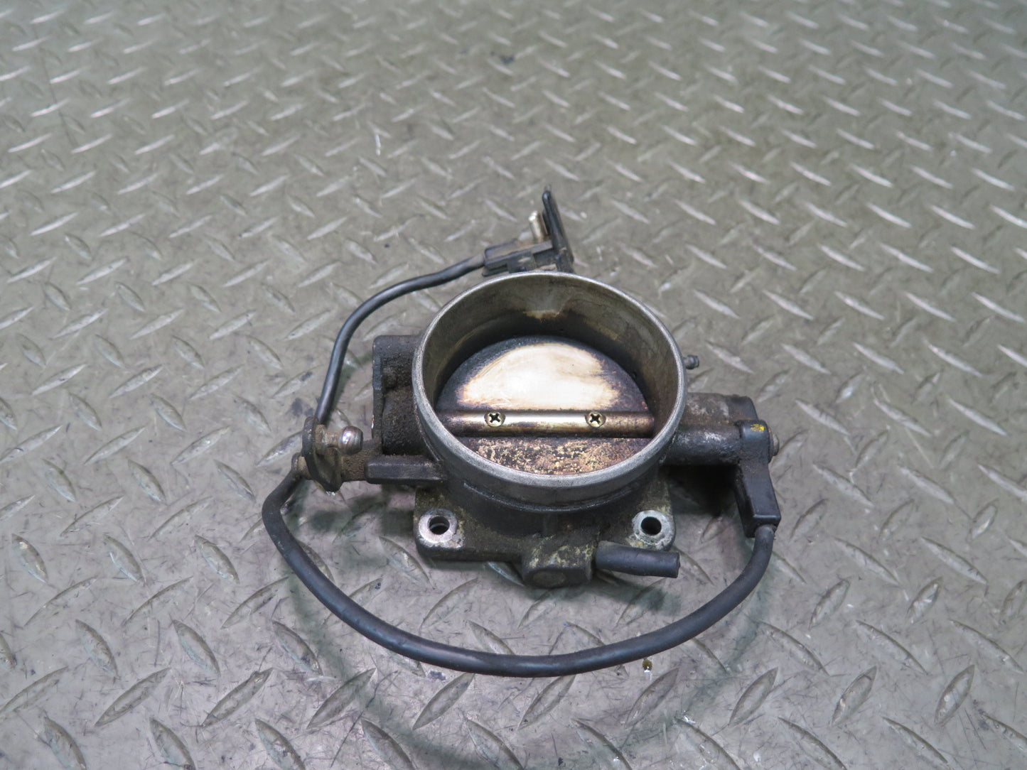 86-91 Mercedes W126 560SEC 560SEL M117 Throttle Valve Body Assembly OEM