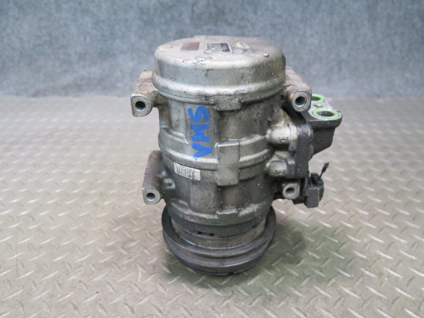 86-91 Mercedes W126 560SEL A/C Air Condition Compressor HFC134A Denso