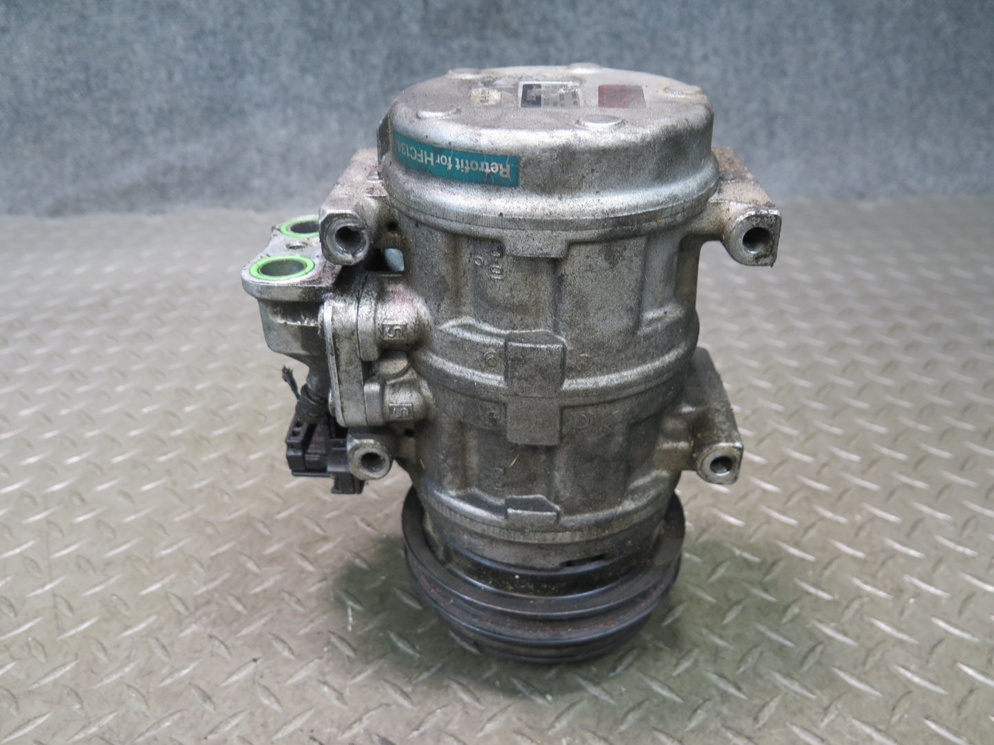 86-91 Mercedes W126 560SEL A/C Air Condition Compressor HFC134A Denso