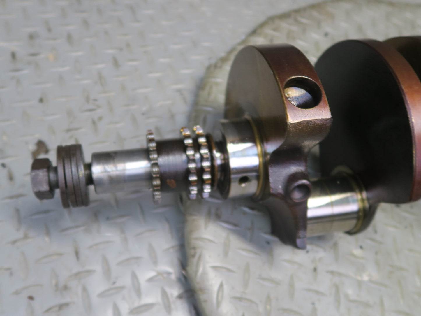 86-91 Mercedes W126 560SEC 560SEL M117 Engine Crankshaft 1170312701 OEM