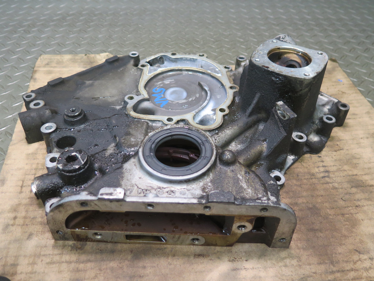 86-91 Mercedes W126 C126 560SEL 560SEC M117 Engine Timing Cover OEM