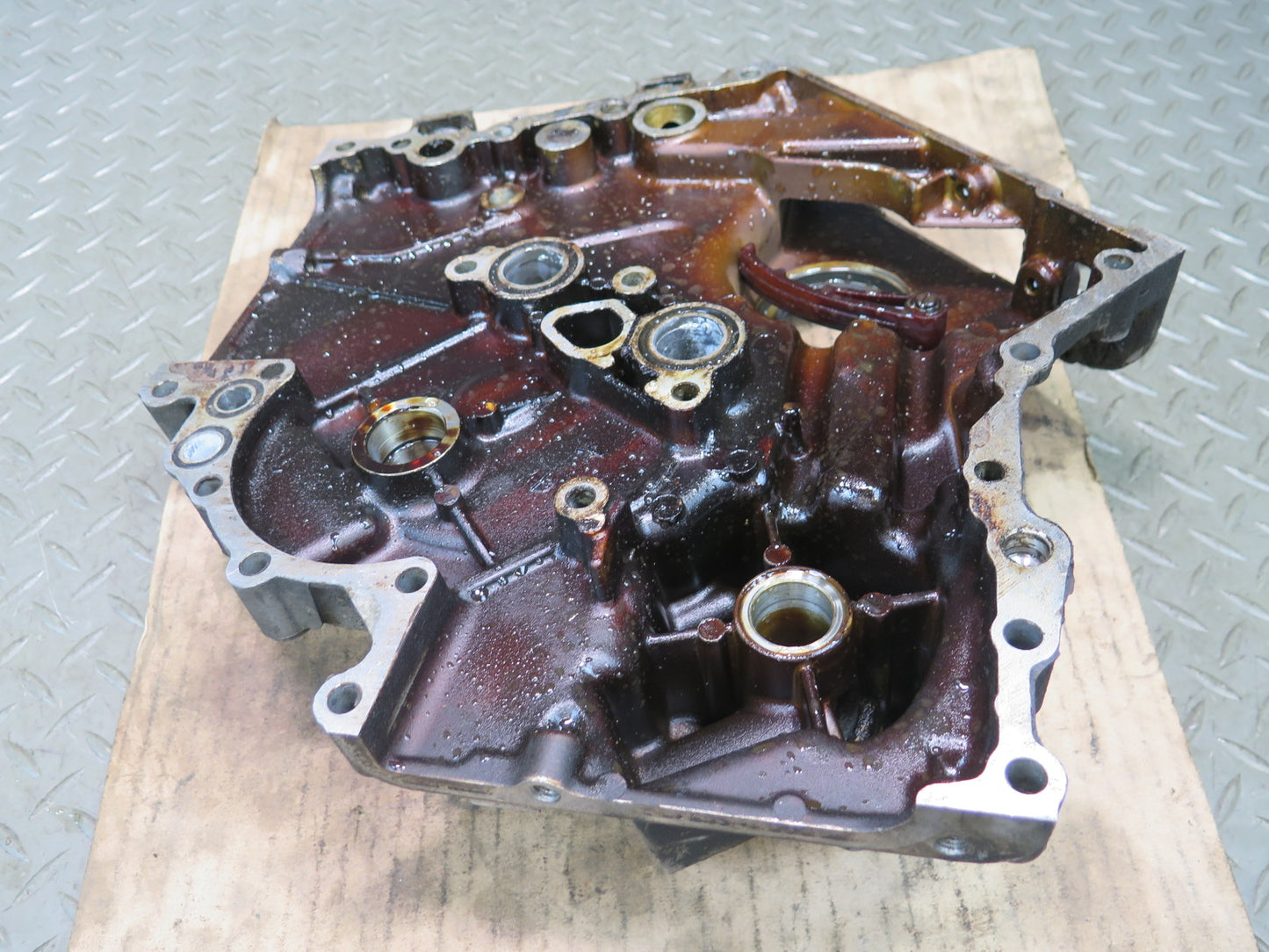 86-91 Mercedes W126 C126 560SEL 560SEC M117 Engine Timing Cover OEM