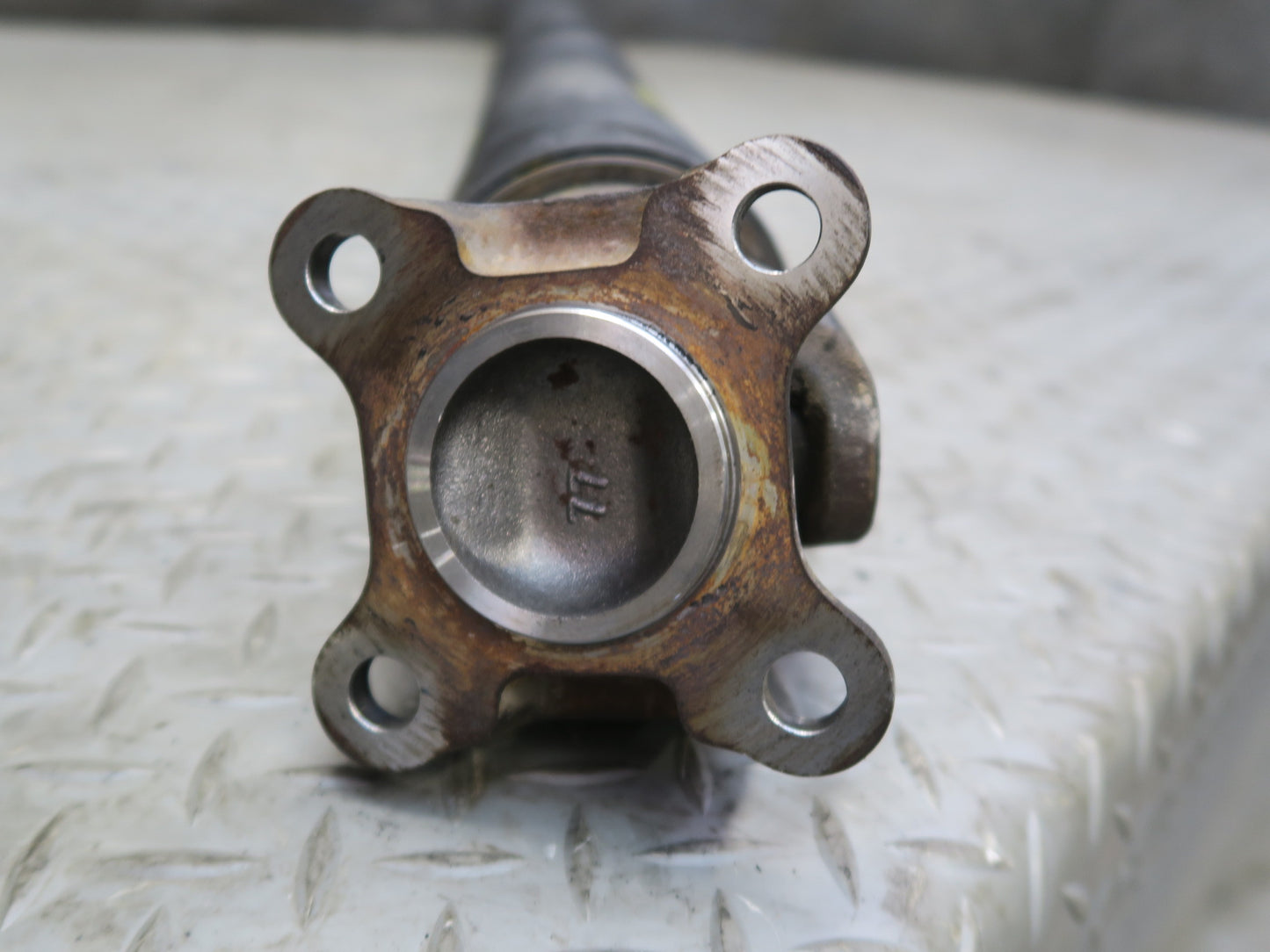 09-20 Nissan Z34 370Z VQ37VHR A/T Rear Propeller Drive Shaft Driveshaft 116K OEM