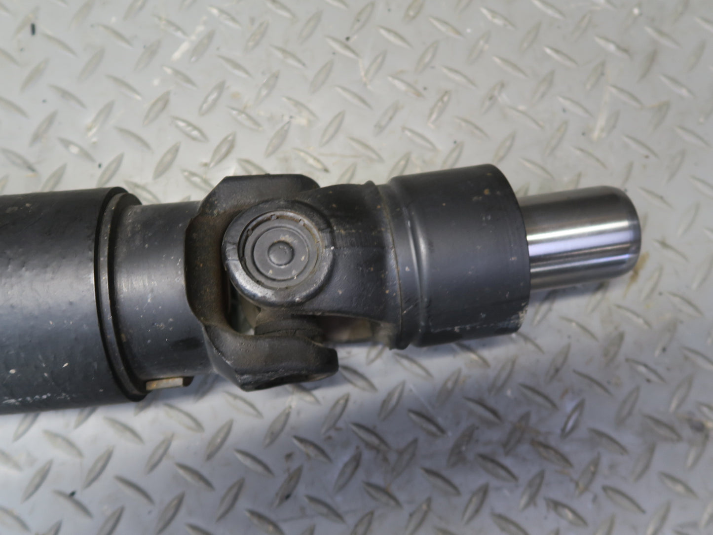 09-20 Nissan Z34 370Z VQ37VHR A/T Rear Propeller Drive Shaft Driveshaft 116K OEM