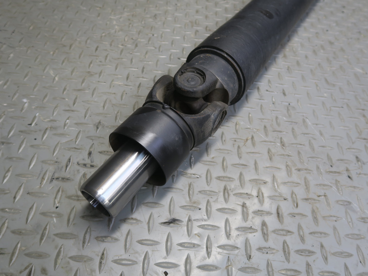 09-20 Nissan Z34 370Z VQ37VHR A/T Rear Propeller Drive Shaft Driveshaft 116K OEM