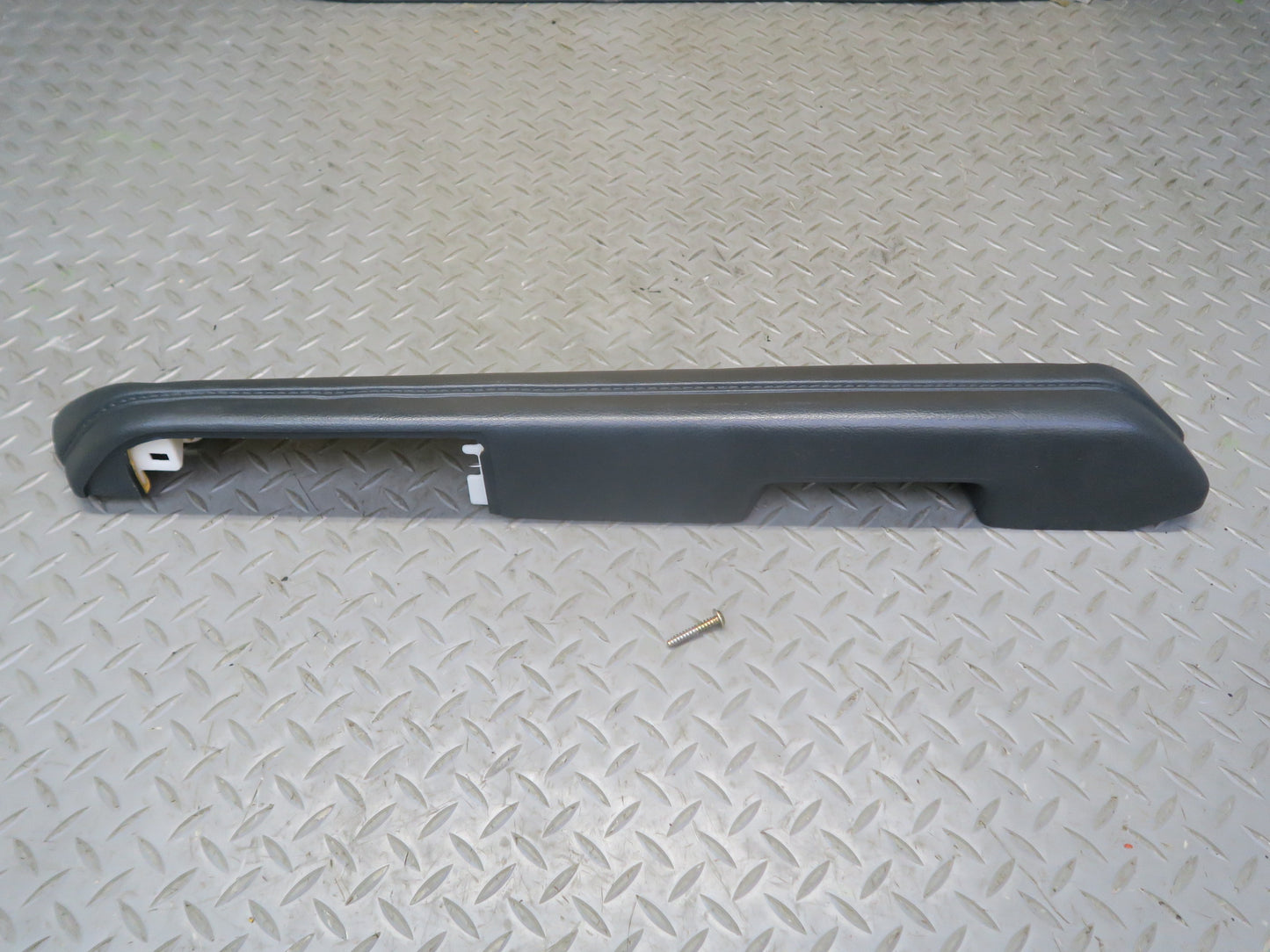 84-88 Toyota Cressida MX73 Sedan Front Door Interior Trim Cover Panel Set OEM