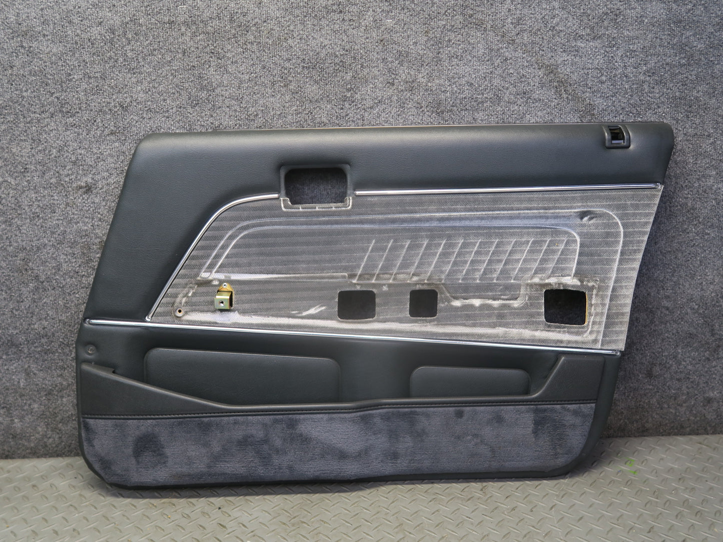 84-88 Toyota Cressida MX73 Sedan Front Door Interior Trim Cover Panel Set OEM