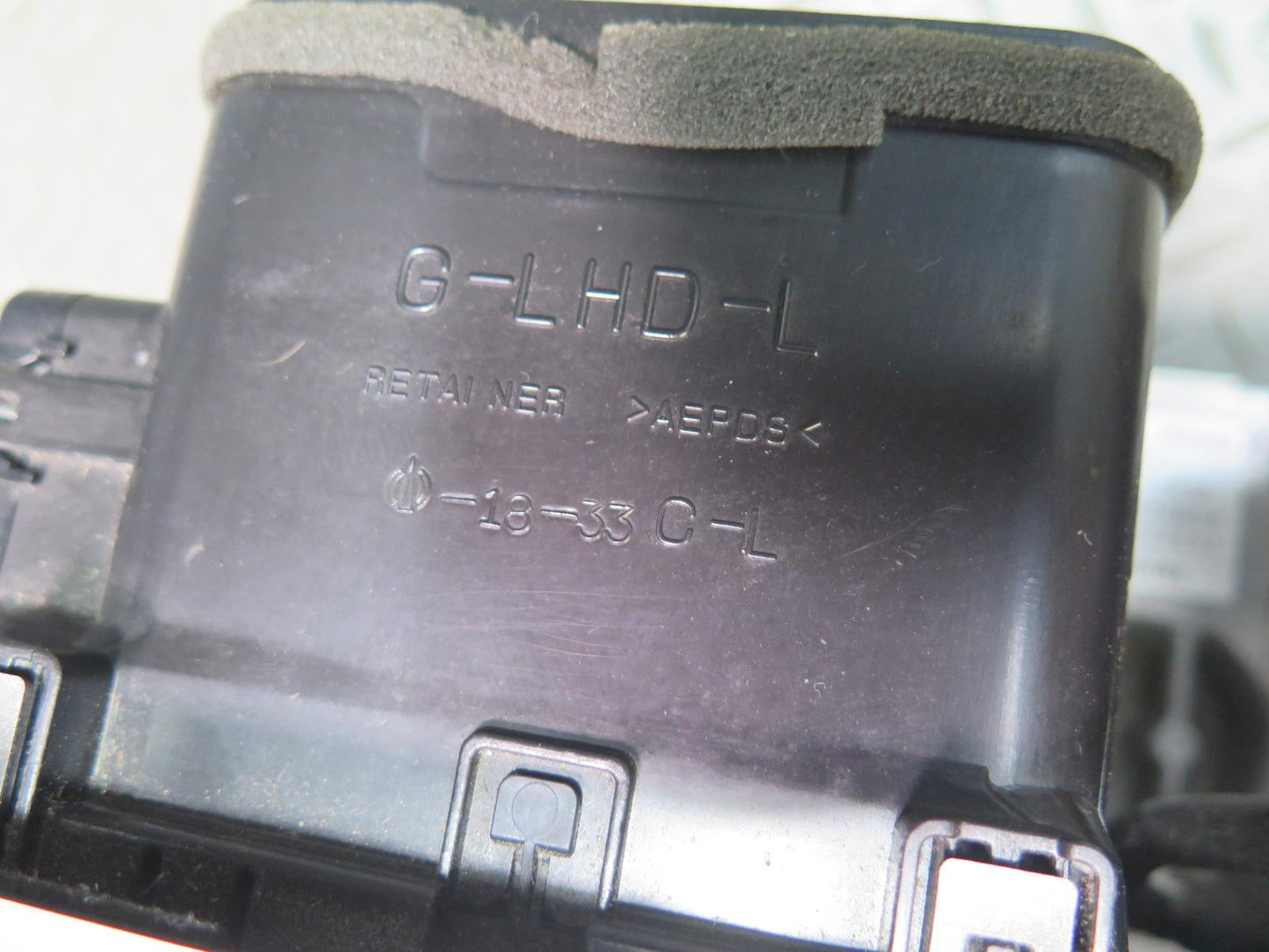2011 Lexus URJ150L GX460 Dash GPS Navigation Screen Display 86805-60680