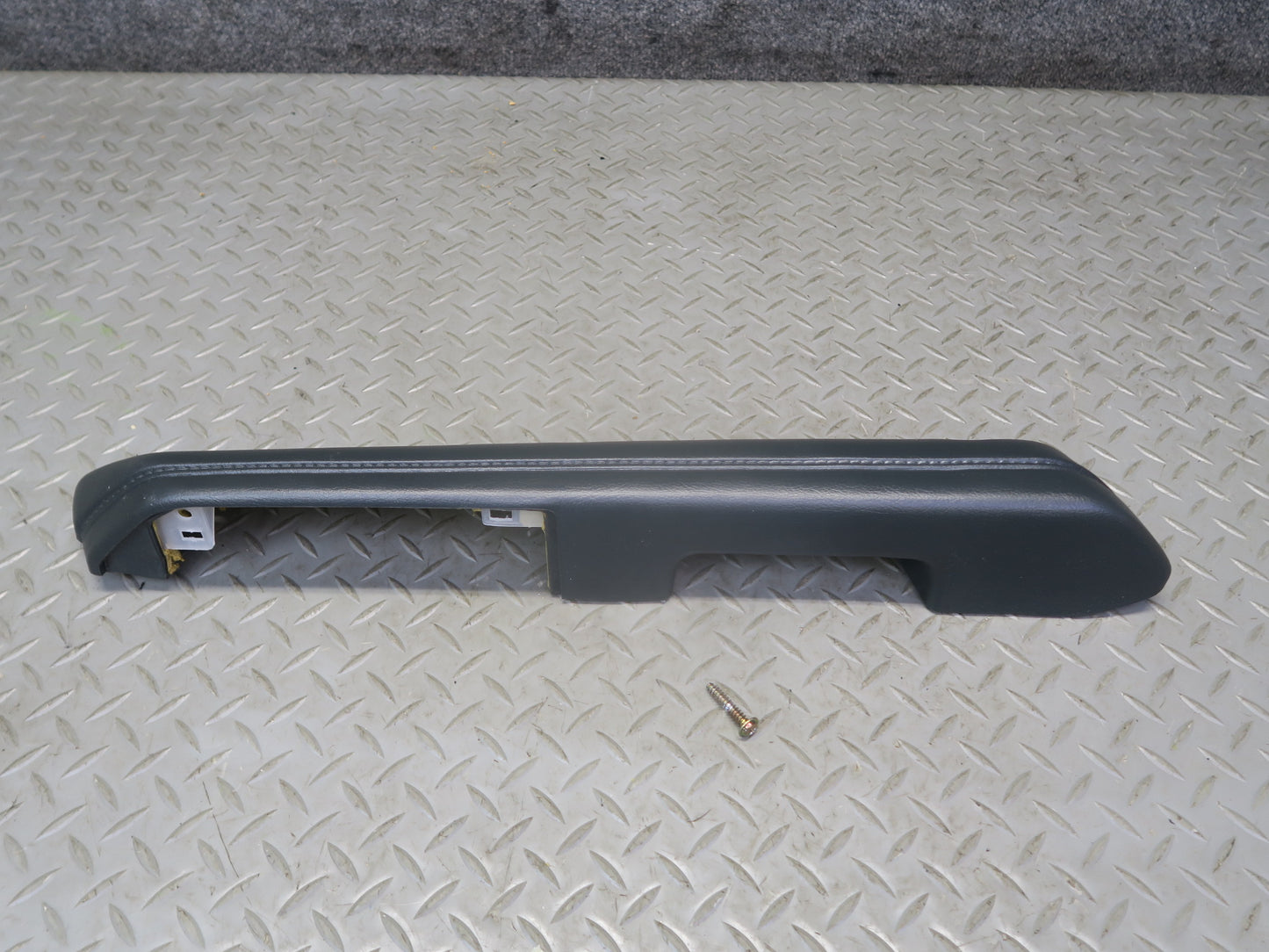 84-88 Toyota Cressida MX73 Sedan Rear Door Interior Trim Cover Panel Set OEM