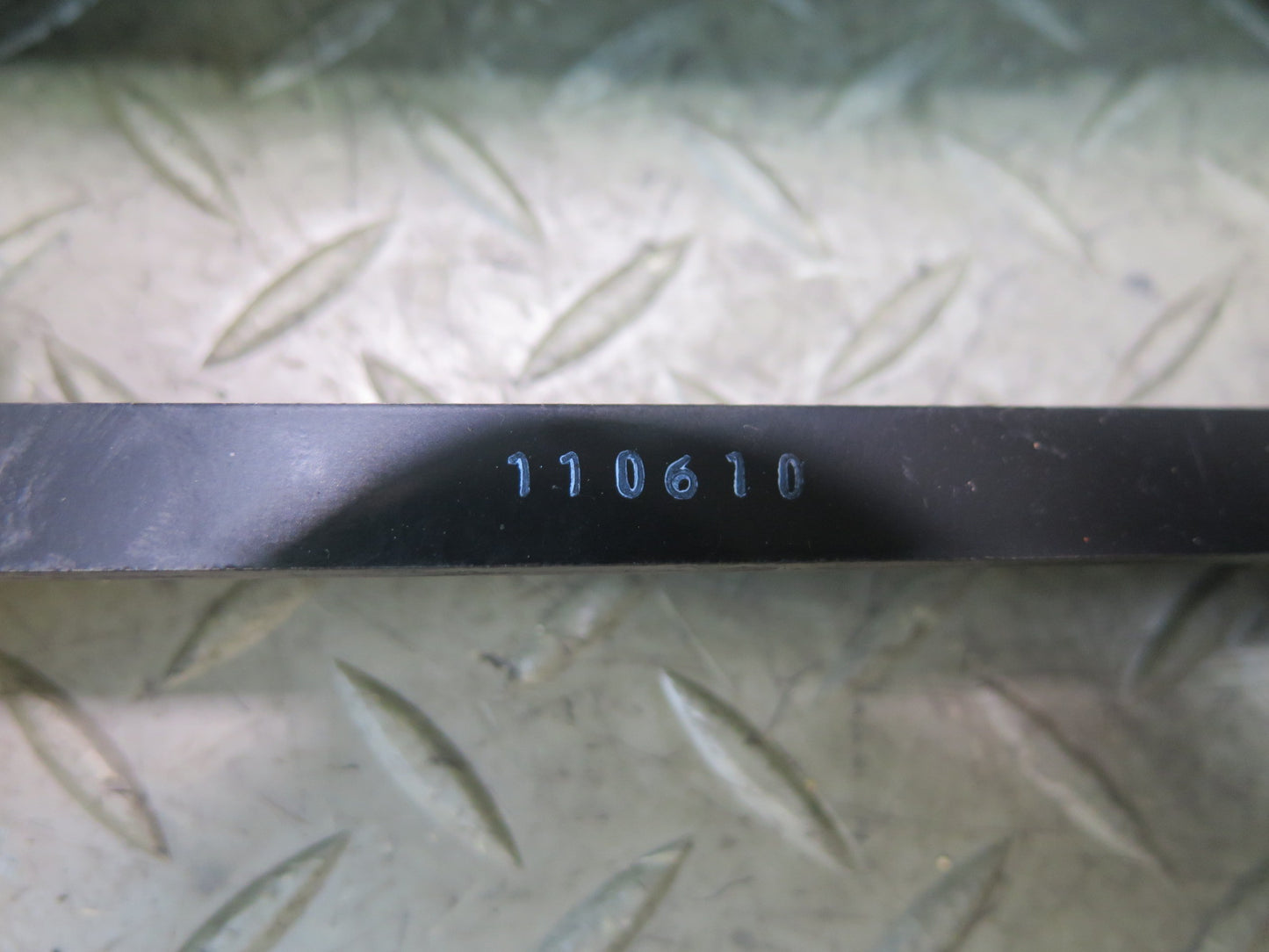 2010-2013 Lexus URJ150L GX460 Center Console Leather Armrest Lid Cover