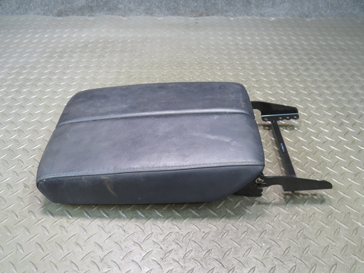 2010-2013 Lexus URJ150L GX460 Center Console Leather Armrest Lid Cover