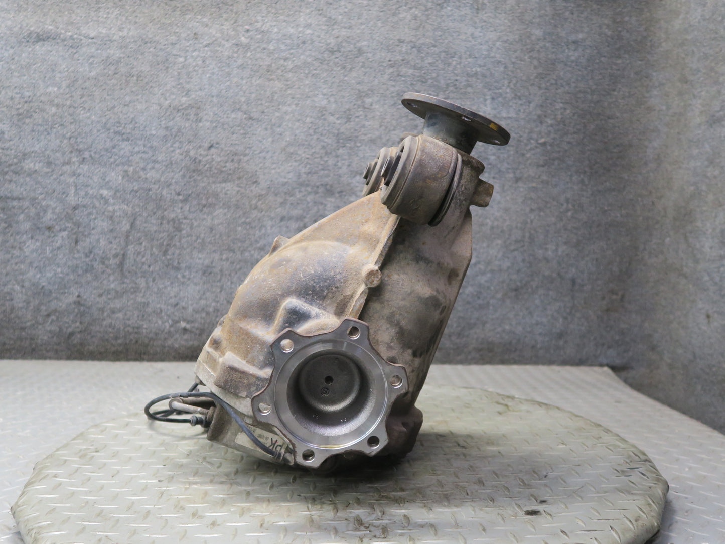 2010 Nissan Z34 370Z A/T LSD Rear Differential Carrier 3.36 Ratio 116K OEM