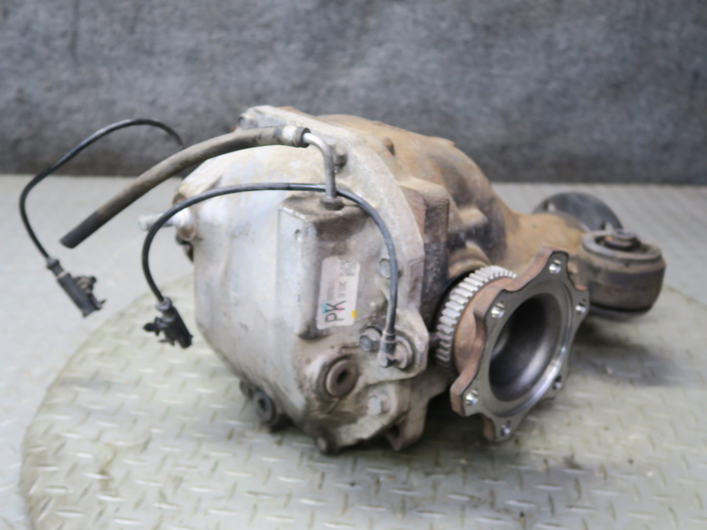 2010 Nissan Z34 370Z A/T LSD Rear Differential Carrier 3.36 Ratio 116K OEM