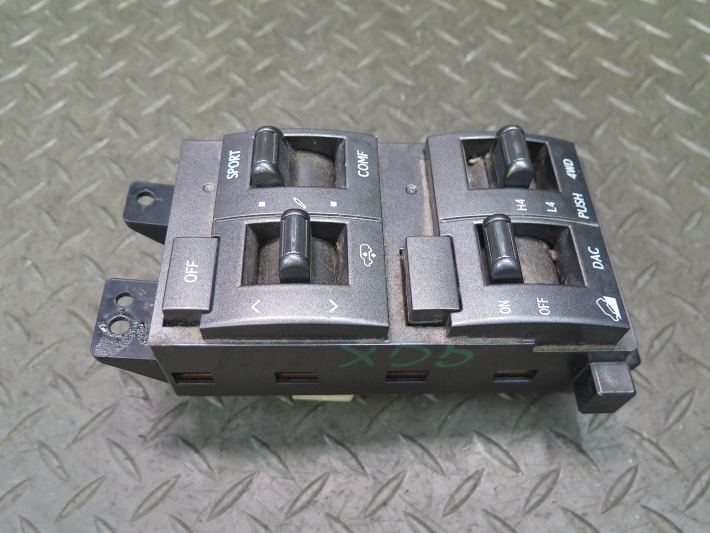 2010-2013 Lexus URJ150L GX460 Center Console Multi Function DAC & 4WD Switch