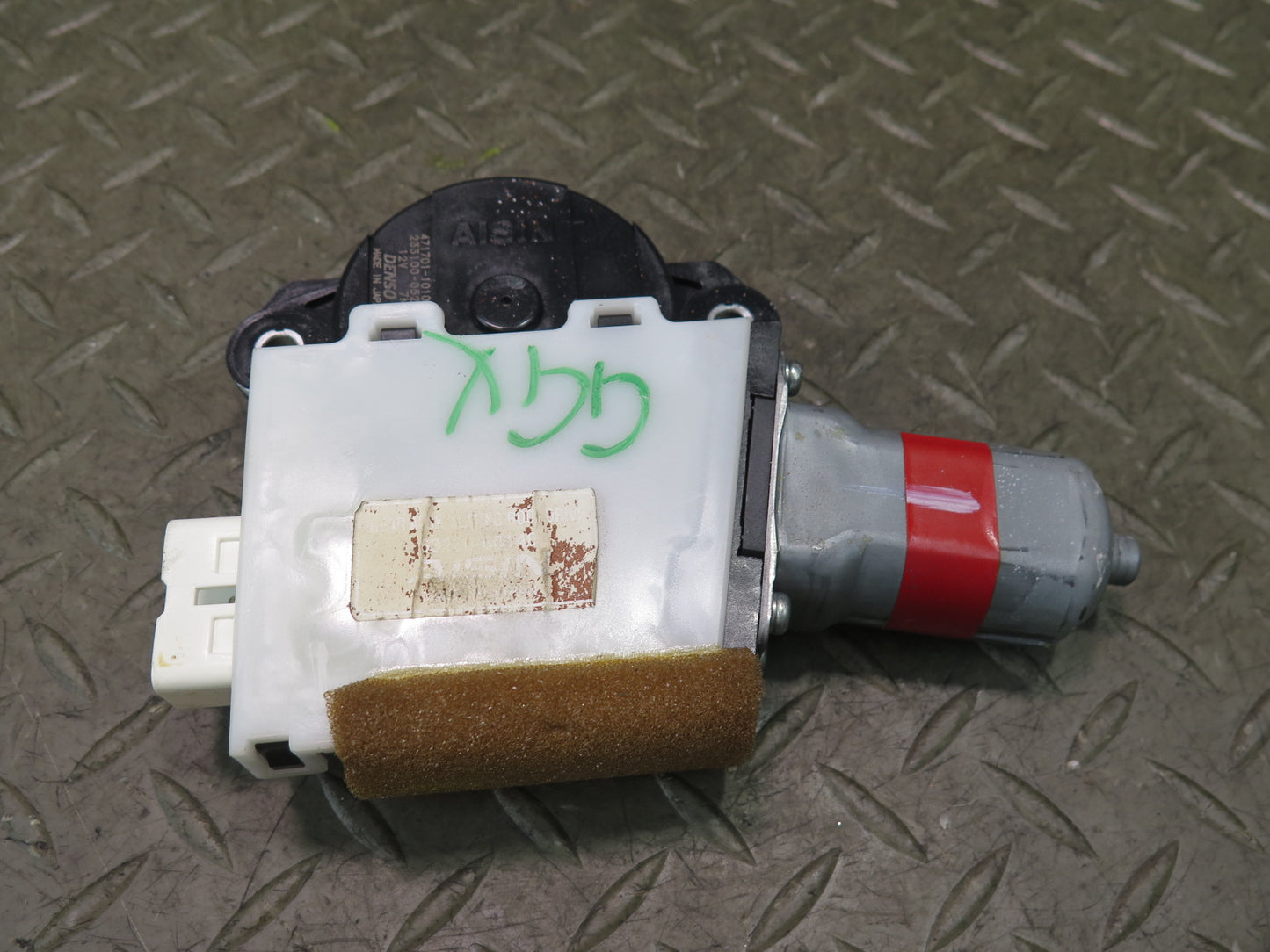 2010-2013 Lexus URJ150L GX460 Power Sunroof Moon Roof Window Drive Motor